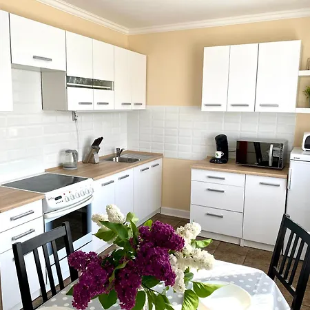 Ogrodowe Zacisze - Rodzinne Apartamenty Jastrzebia Gora Exterior photo